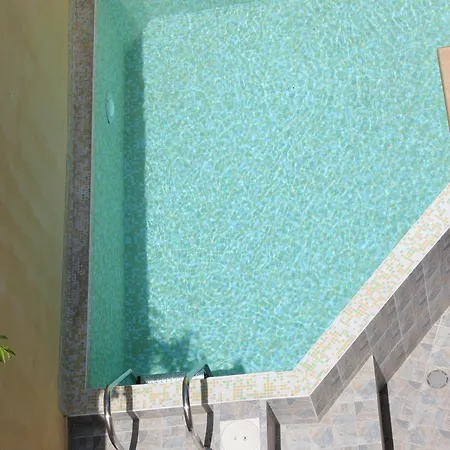 Radik Hotel 3*